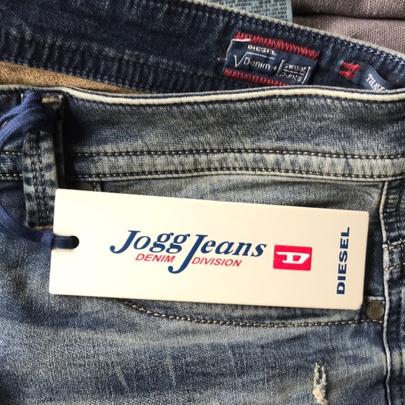 NWT Diesel Jogg Jeans- size 34 - Picture 3 of 5